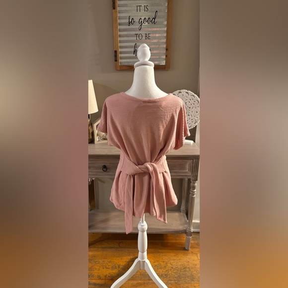 NWT Tahari Tie Ribbed Tee - Picture 4 of 6